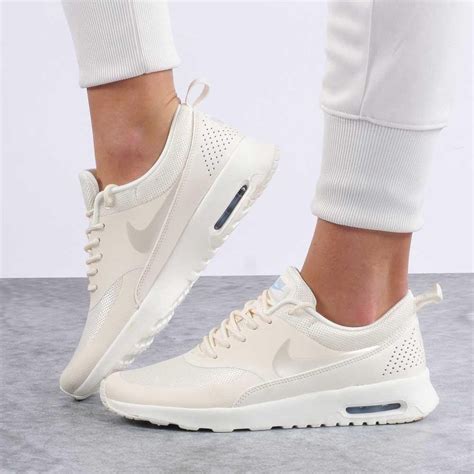 nike zwart/wit dames|nike witte sneakers dames.